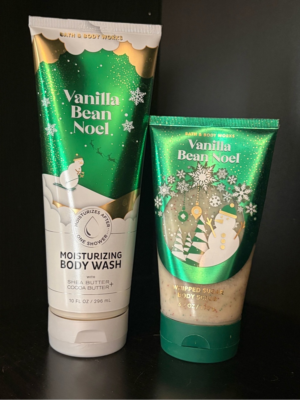 Bath & Body Works Vanilla Bean Noel Body Wash & Whipped Sugar Scrub - Green